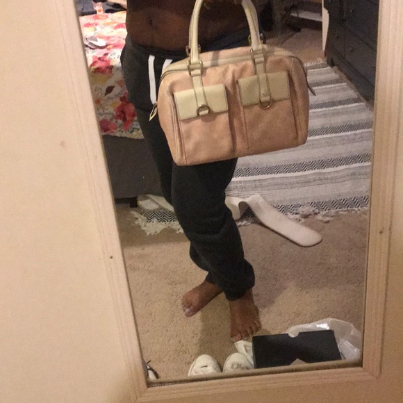 Used authentic Gucci hobo top handle bowling bag - Picture 14 of 16